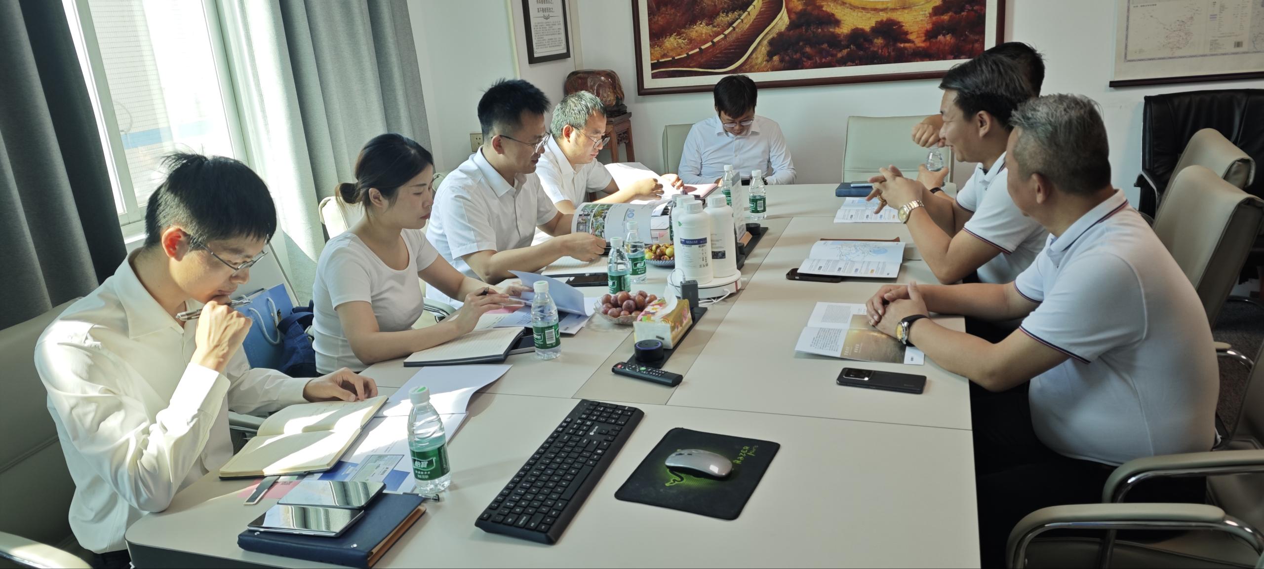 如东洋口港经济开发区领导莅临派旗纳米考察指导